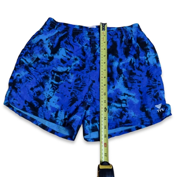 TYR Lined Swimming Shorts - Picture 4 of 8